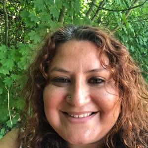 Meet your Posher, Cyndi